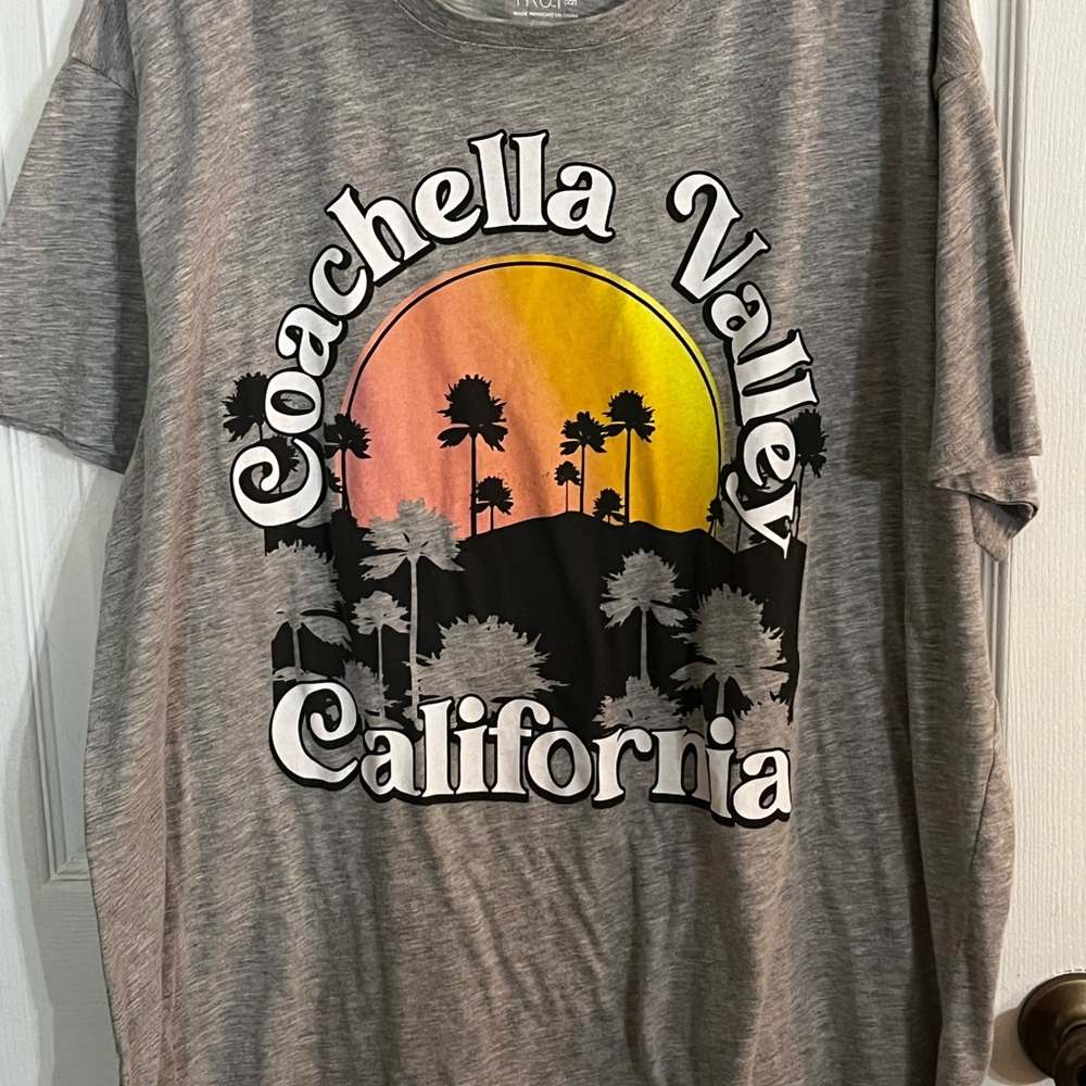 Time and Tru Heather Gray T-Shirt